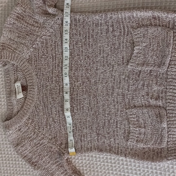 Sweater - Picture 4 of 5